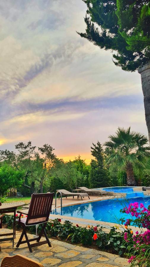 Bir Dem Urla Hotel Luaran gambar