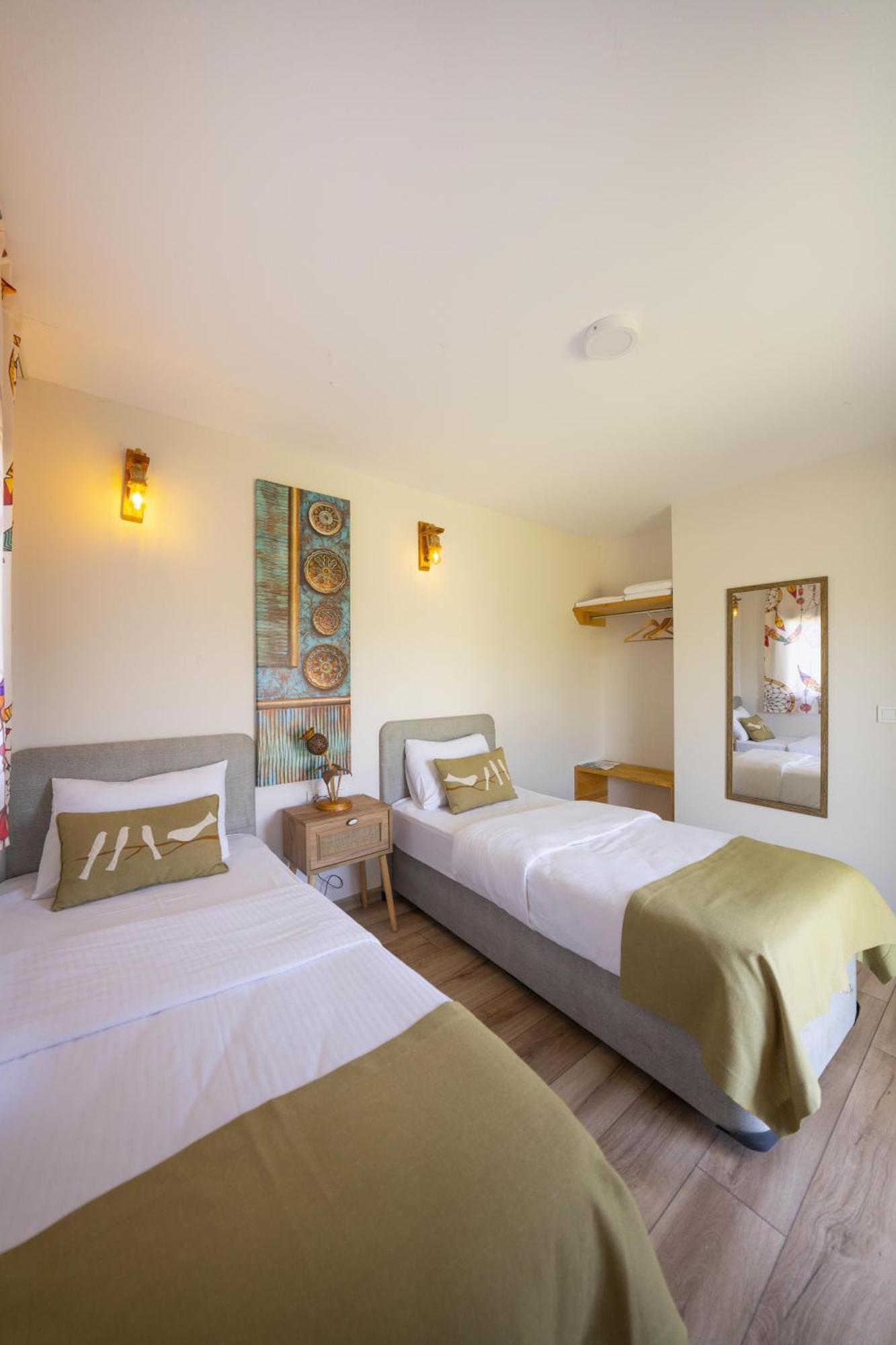 Bir Dem Urla Hotel Luaran gambar