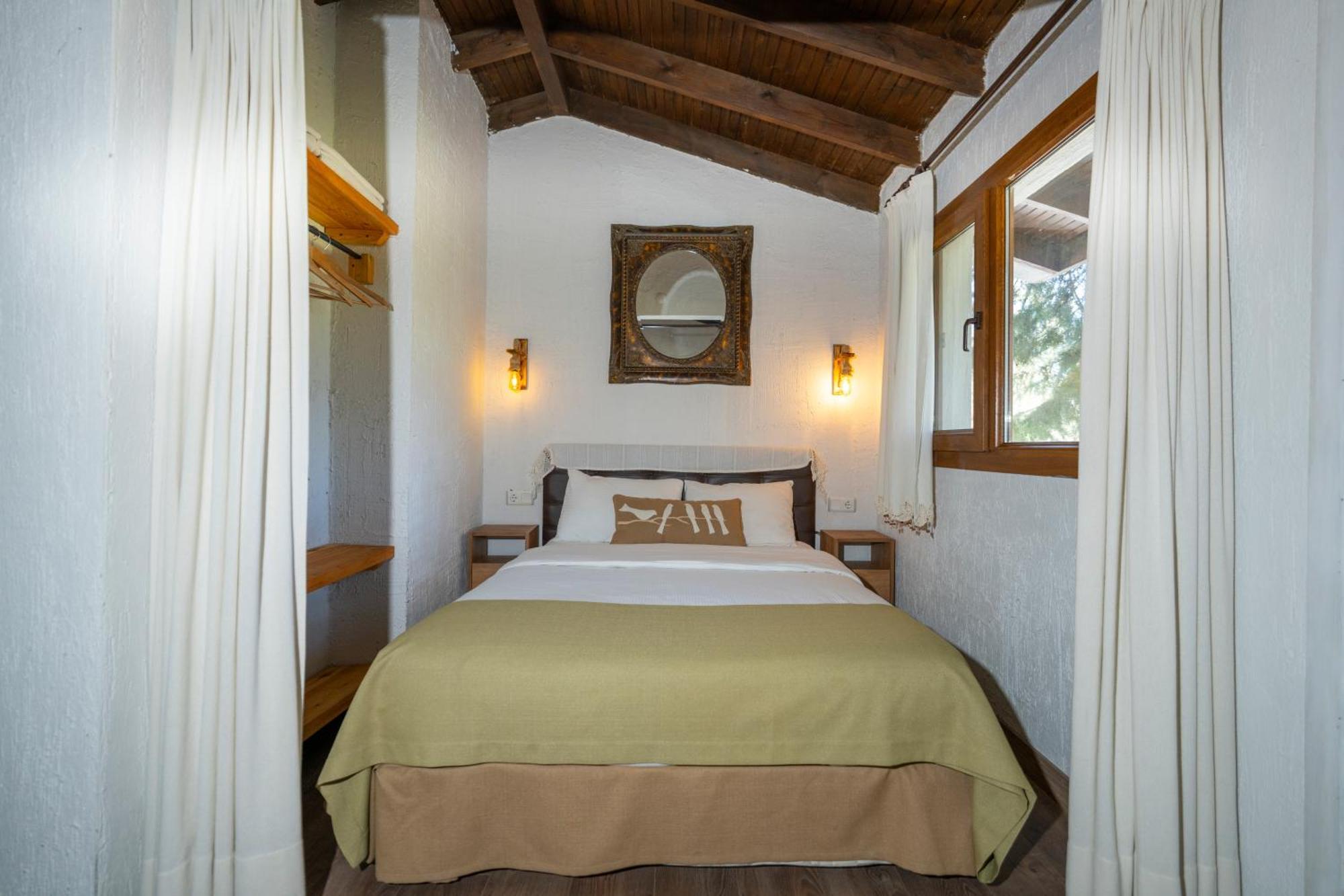 Bir Dem Urla Hotel Luaran gambar