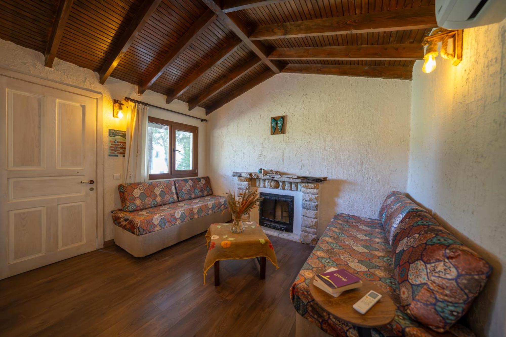 Bir Dem Urla Hotel Luaran gambar